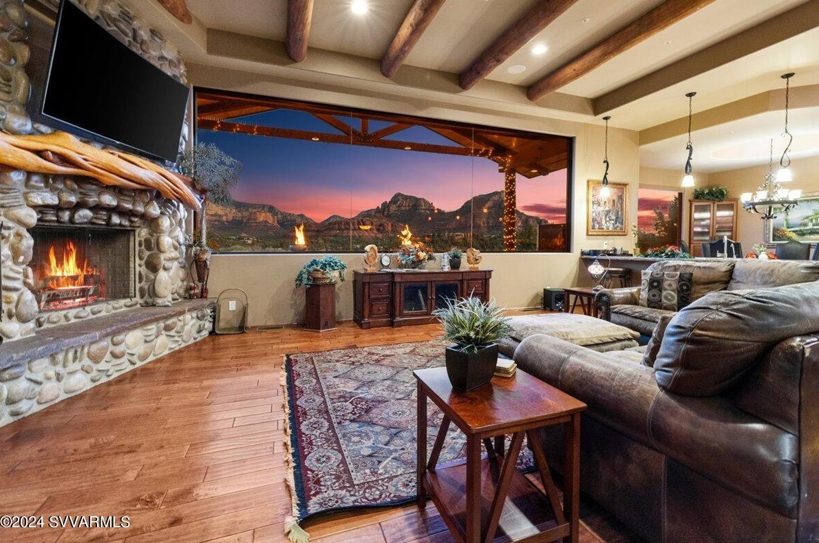 180 Sugar Loaf Dr, Sedona AZ 86336-6295 exterior