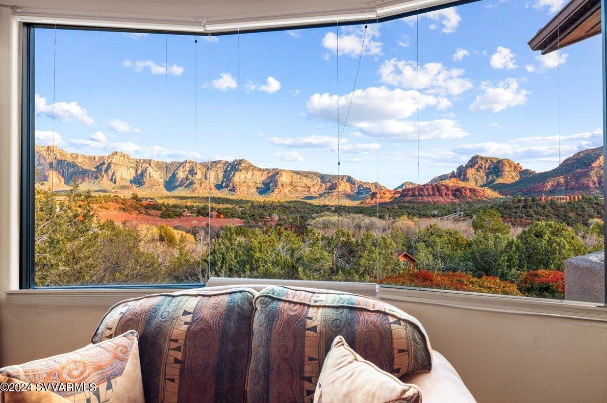 180 Sugar Loaf Dr, Sedona AZ 86336-6295 exterior