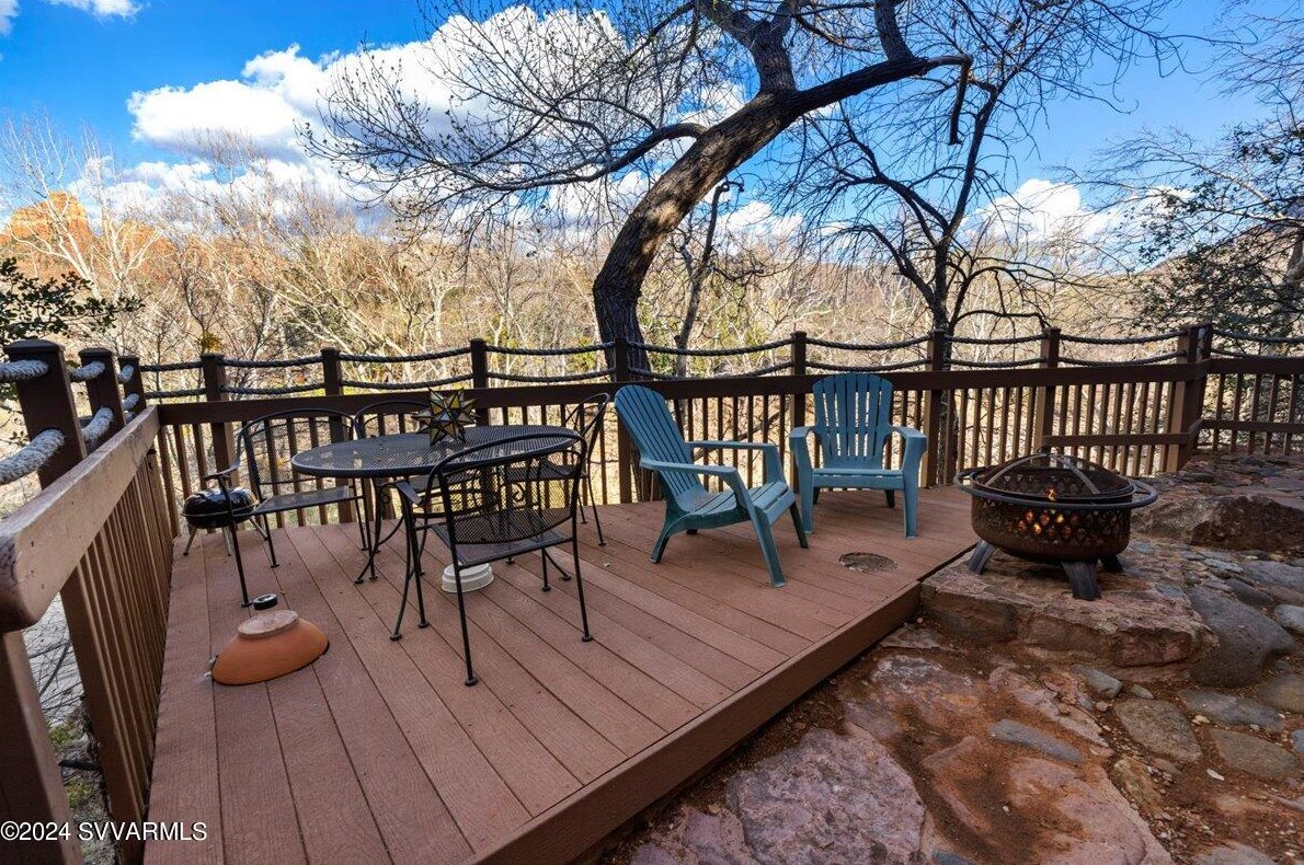 180 Sugar Loaf Dr, Sedona AZ 86336-6295 exterior