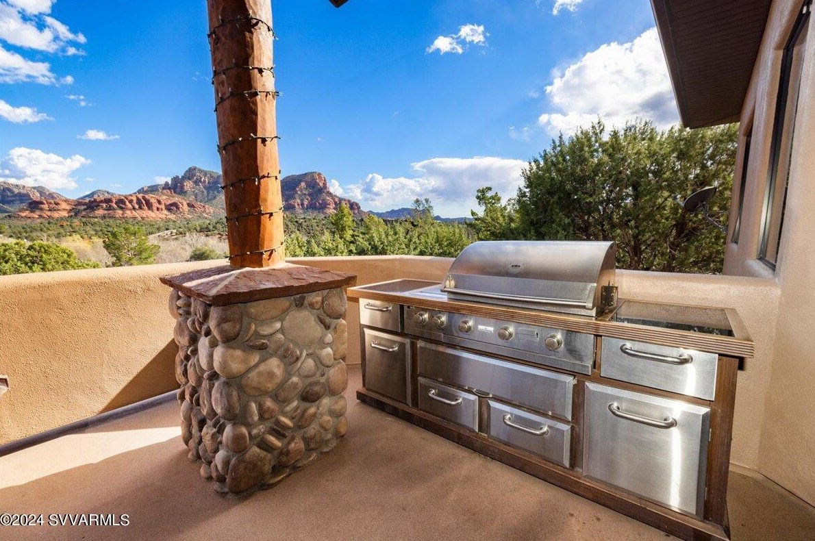 180 Sugar Loaf Dr, Sedona AZ 86336-6295 exterior