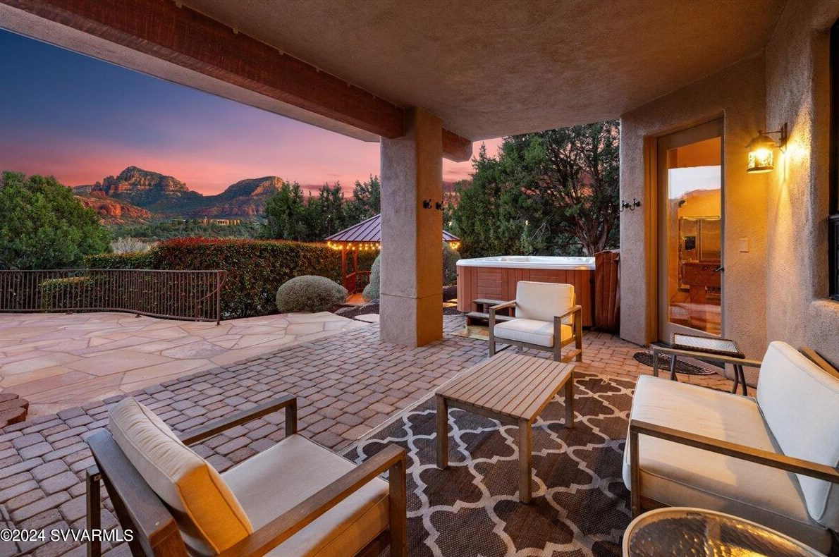 180 Sugar Loaf Dr, Sedona AZ 86336-6295 exterior