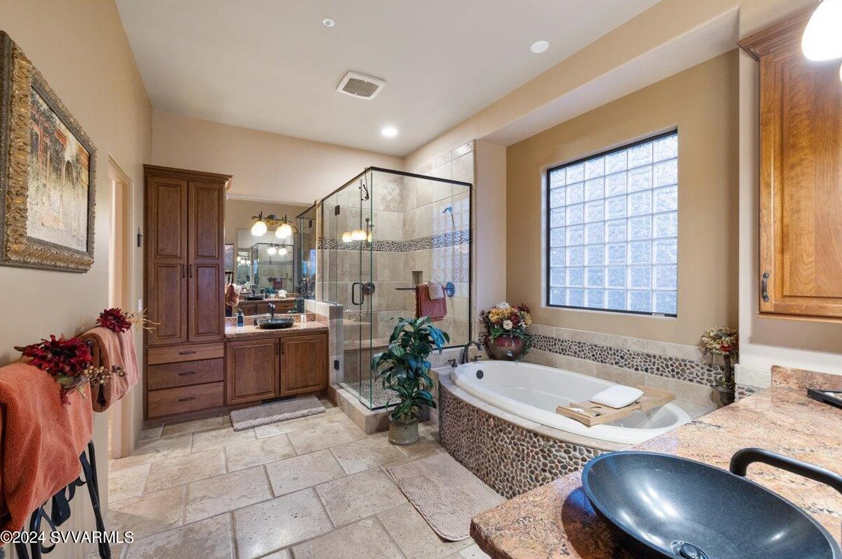 180 Sugar Loaf Dr, Sedona AZ 86336-6295 exterior