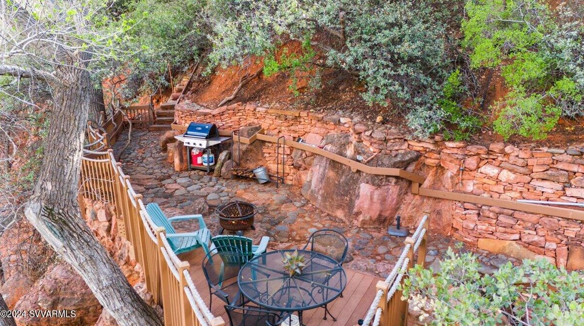 180 Sugar Loaf Dr, Sedona AZ 86336-6295 exterior