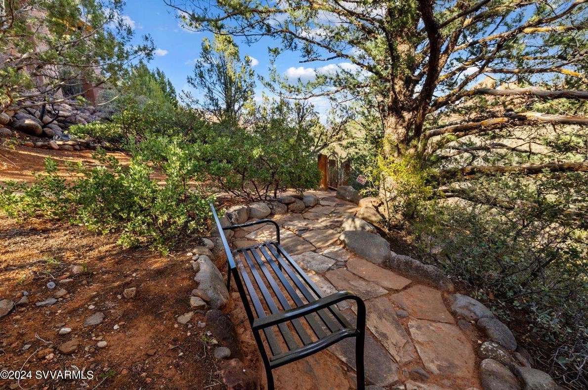 180 Sugar Loaf Dr, Sedona AZ 86336-6295 exterior