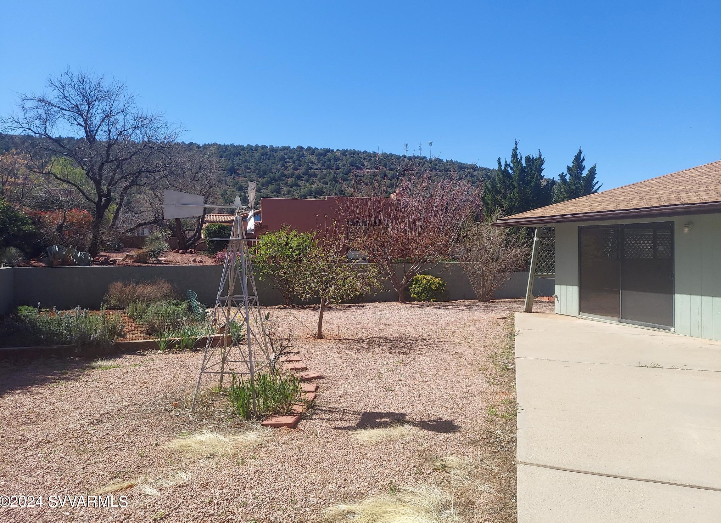 10 Sunset Cir, Sedona AZ 86336-5744 exterior