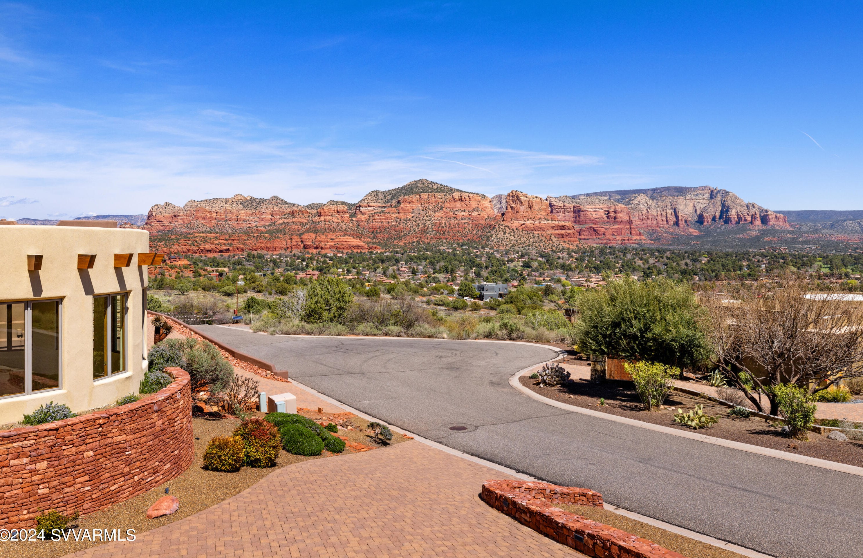 240 Crystal Sky Dr, Sedona AZ 86351-7450 exterior