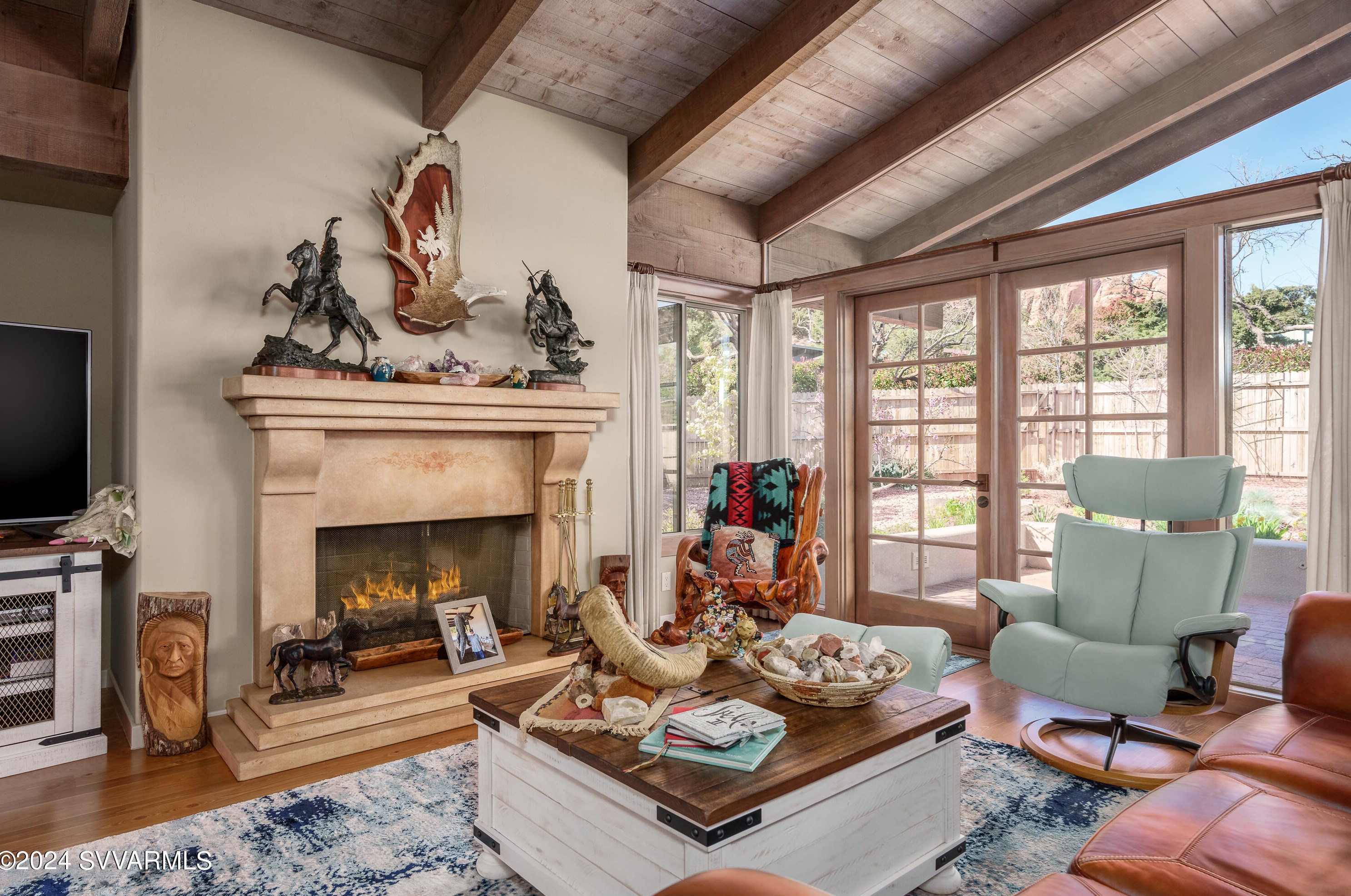 750 Mtn Shadows Dr, Sedona AZ 86336-3928 exterior