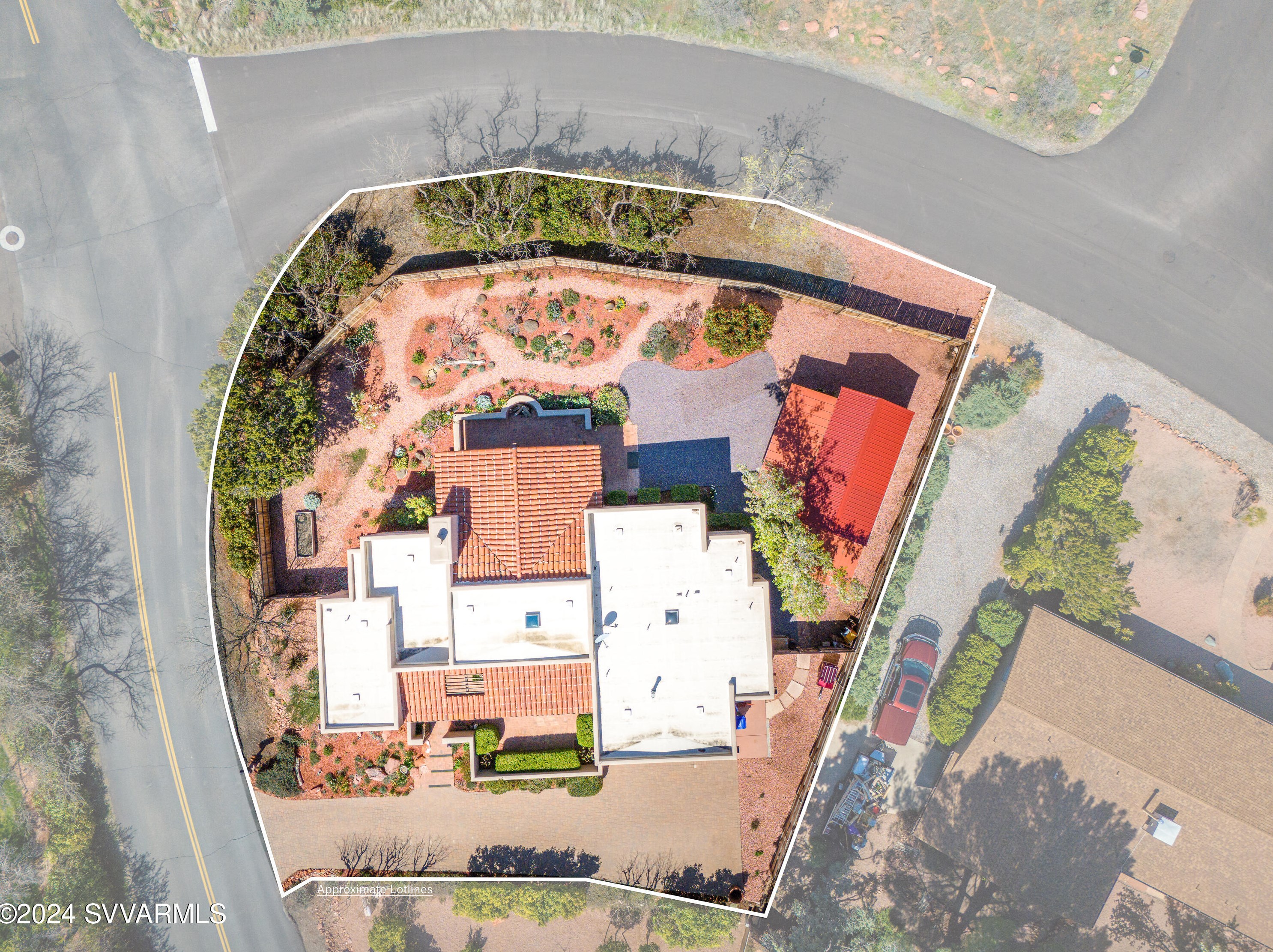 750 Mtn Shadows Dr, Sedona AZ 86336-3928 exterior