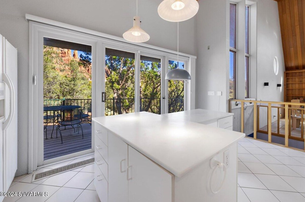 45 Sedona Vw Dr, Sedona AZ 86336-6141 exterior