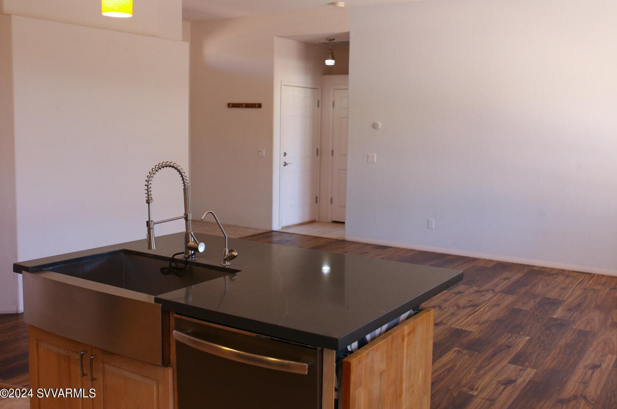 1305 Crestview Dr, Cottonwood AZ  86326-4549 exterior