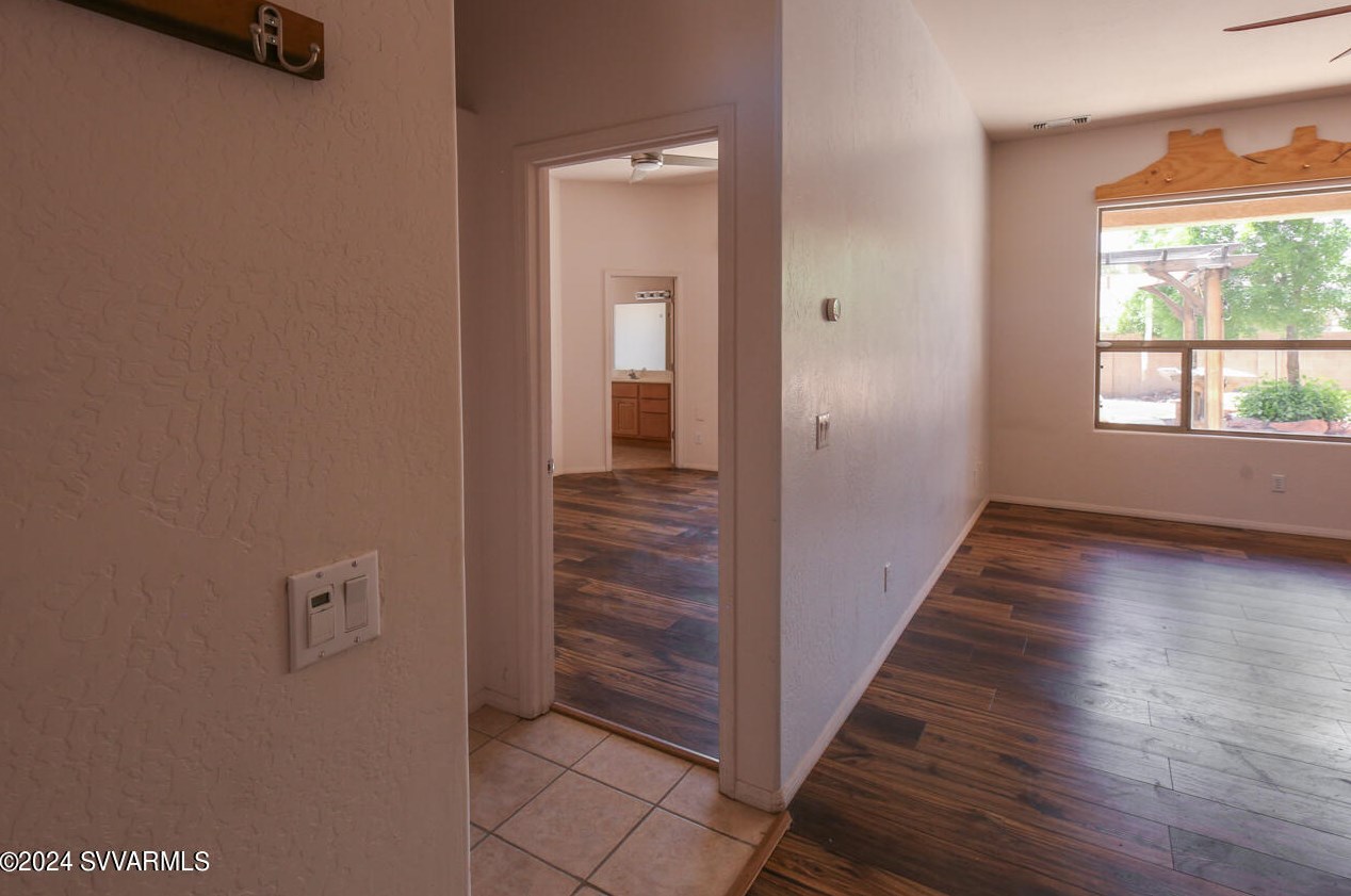 1305 Crestview Dr, Cottonwood AZ  86326-4549 exterior