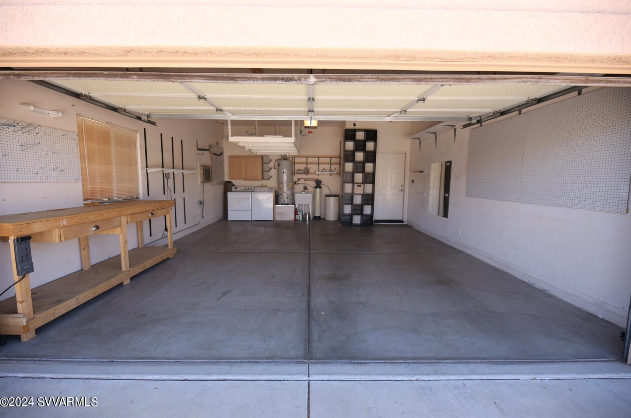 1305 Crestview Dr, Cottonwood AZ  86326-4549 exterior