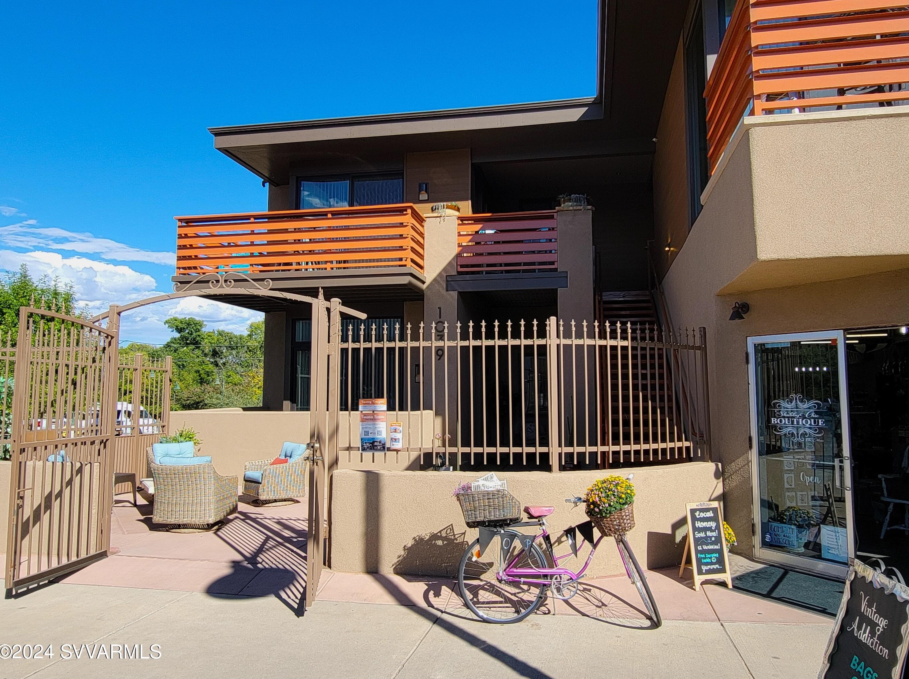 1037 Main St, Cottonwood AZ  86326-3915 exterior
