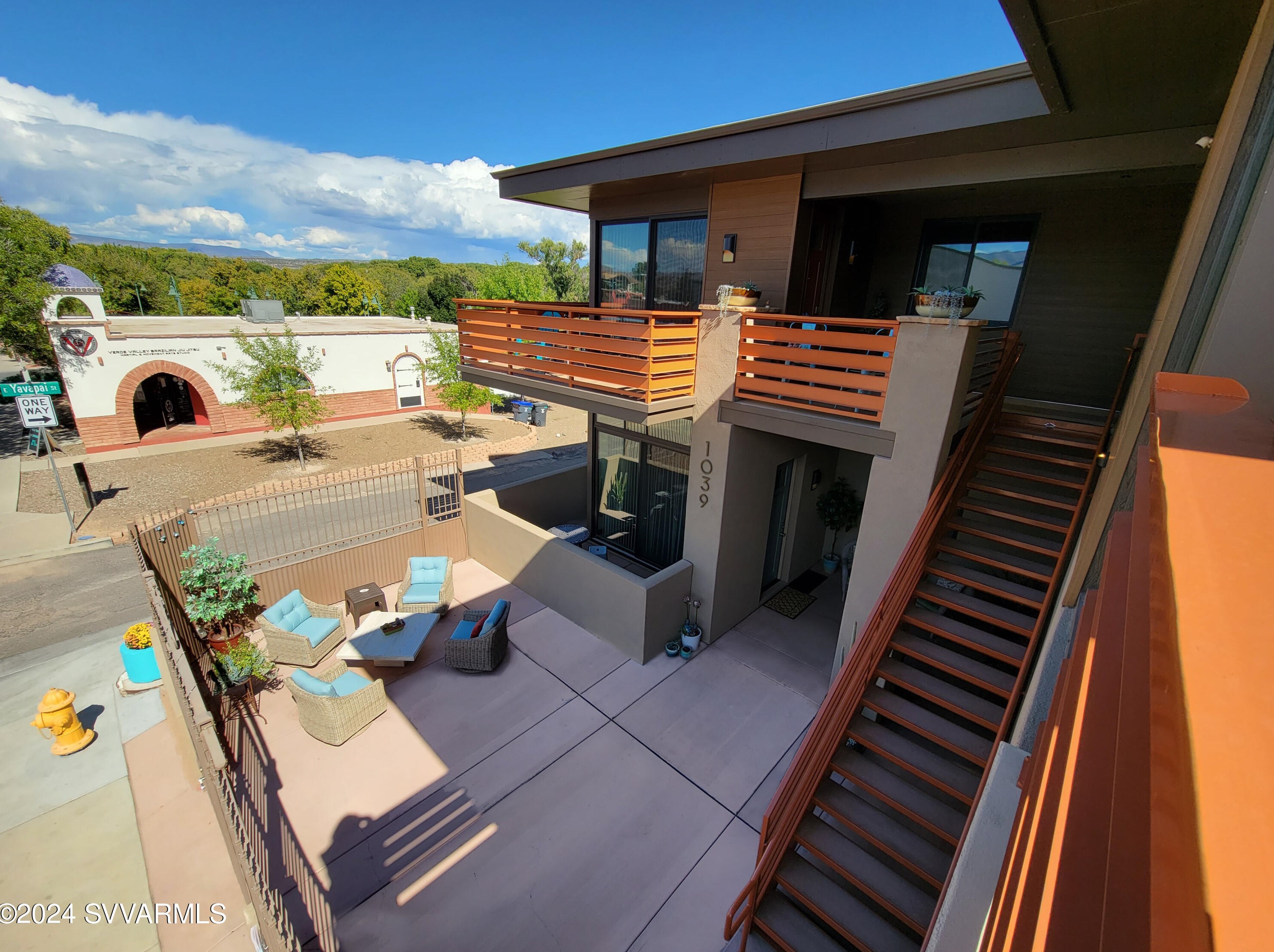 1037 Main St, Cottonwood AZ  86326-3915 exterior