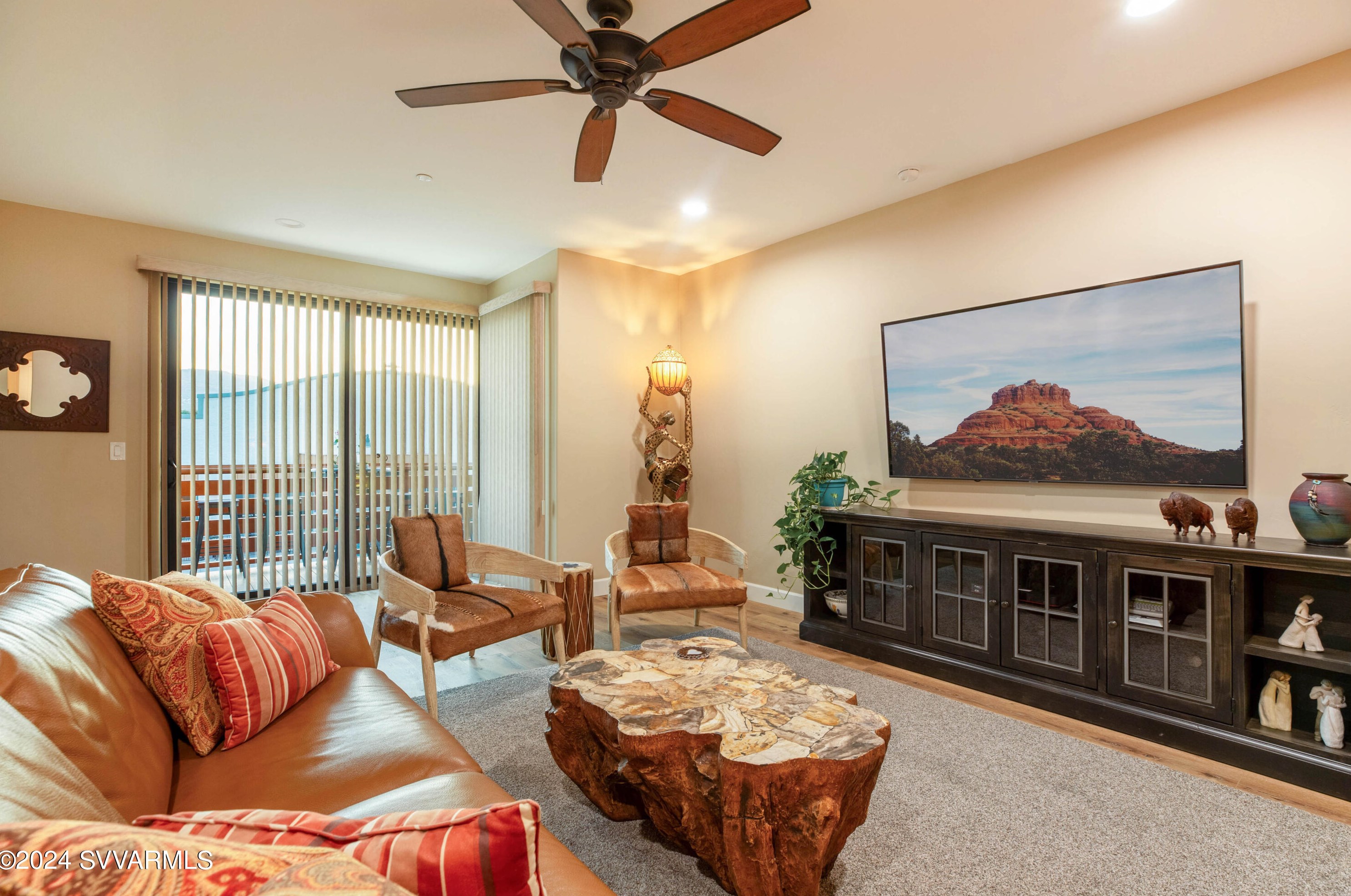 1037 Main St, Cottonwood AZ  86326-3915 exterior