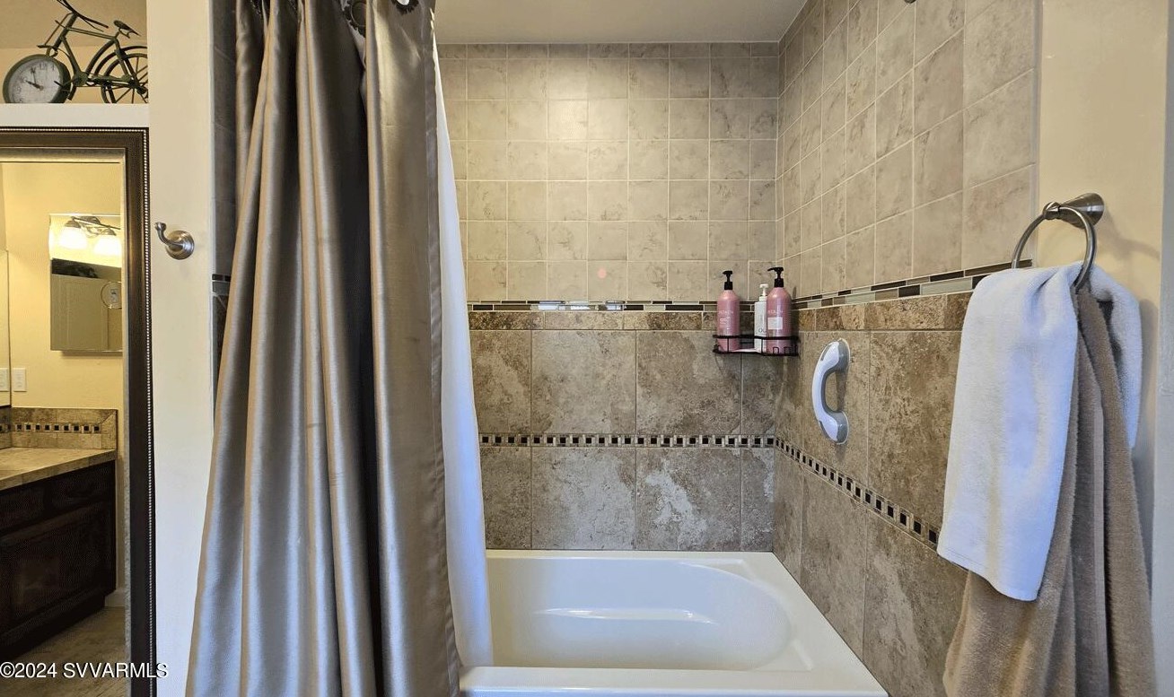 50 Pne Ct, Sedona AZ 86351-7739 exterior