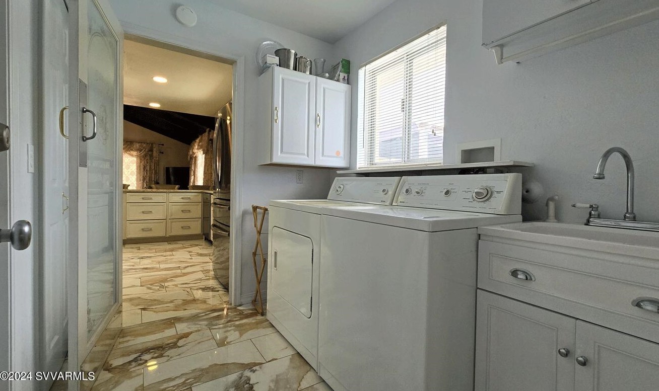 50 Pne Ct, Sedona AZ 86351-7739 exterior