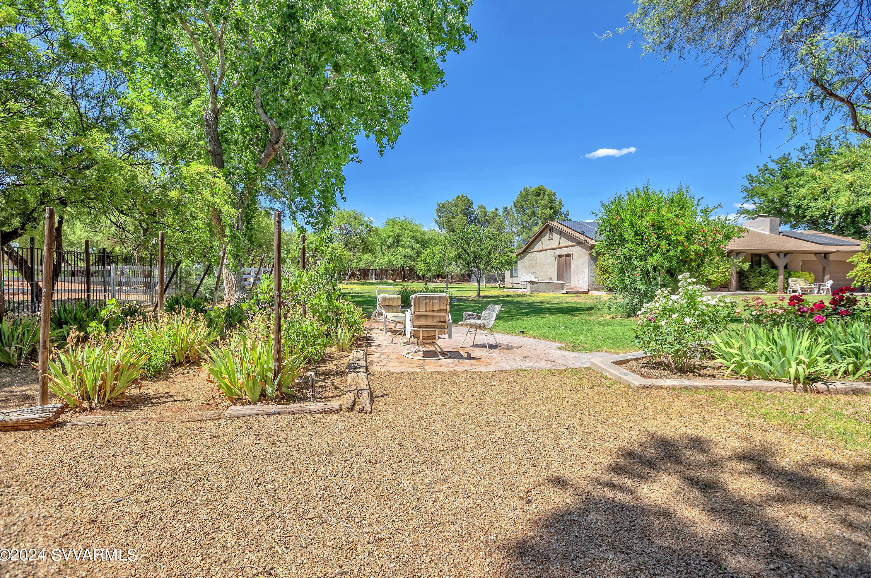 10760 Willow Dr, Cornville AZ  86325-5400 exterior
