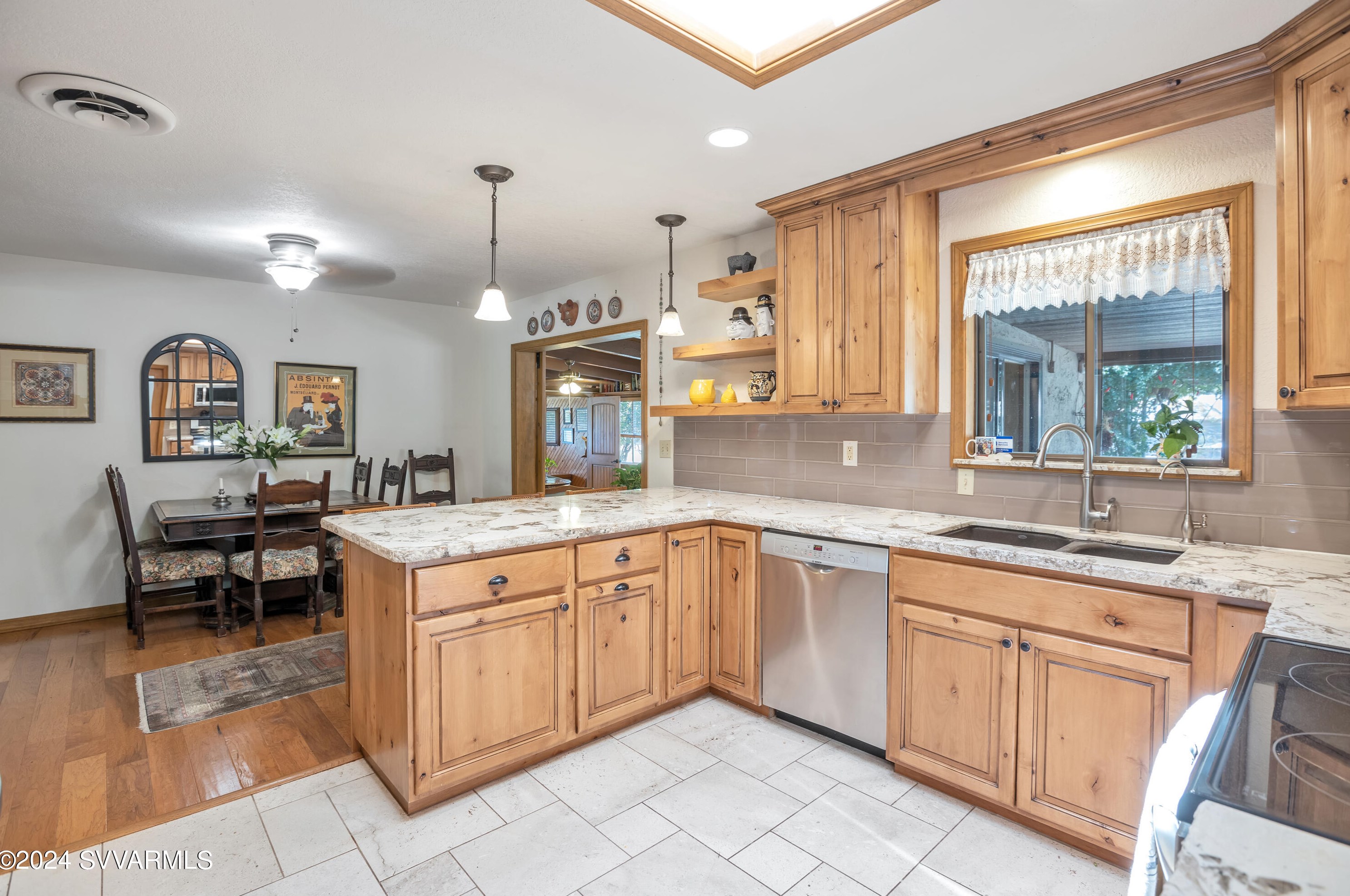 10760 Willow Dr, Cornville AZ  86325-5400 exterior