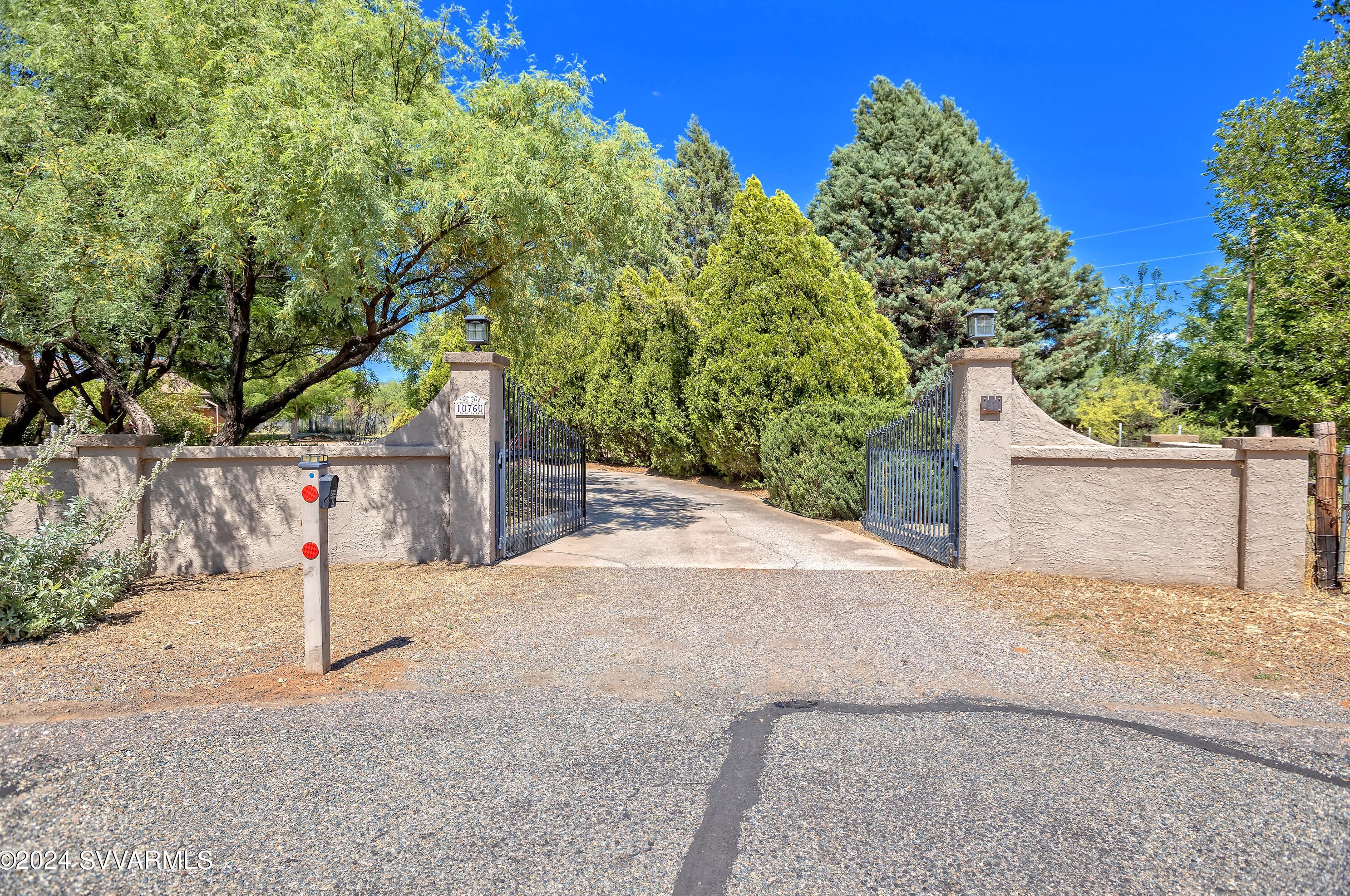 10760 Willow Dr, Cornville AZ  86325-5400 exterior