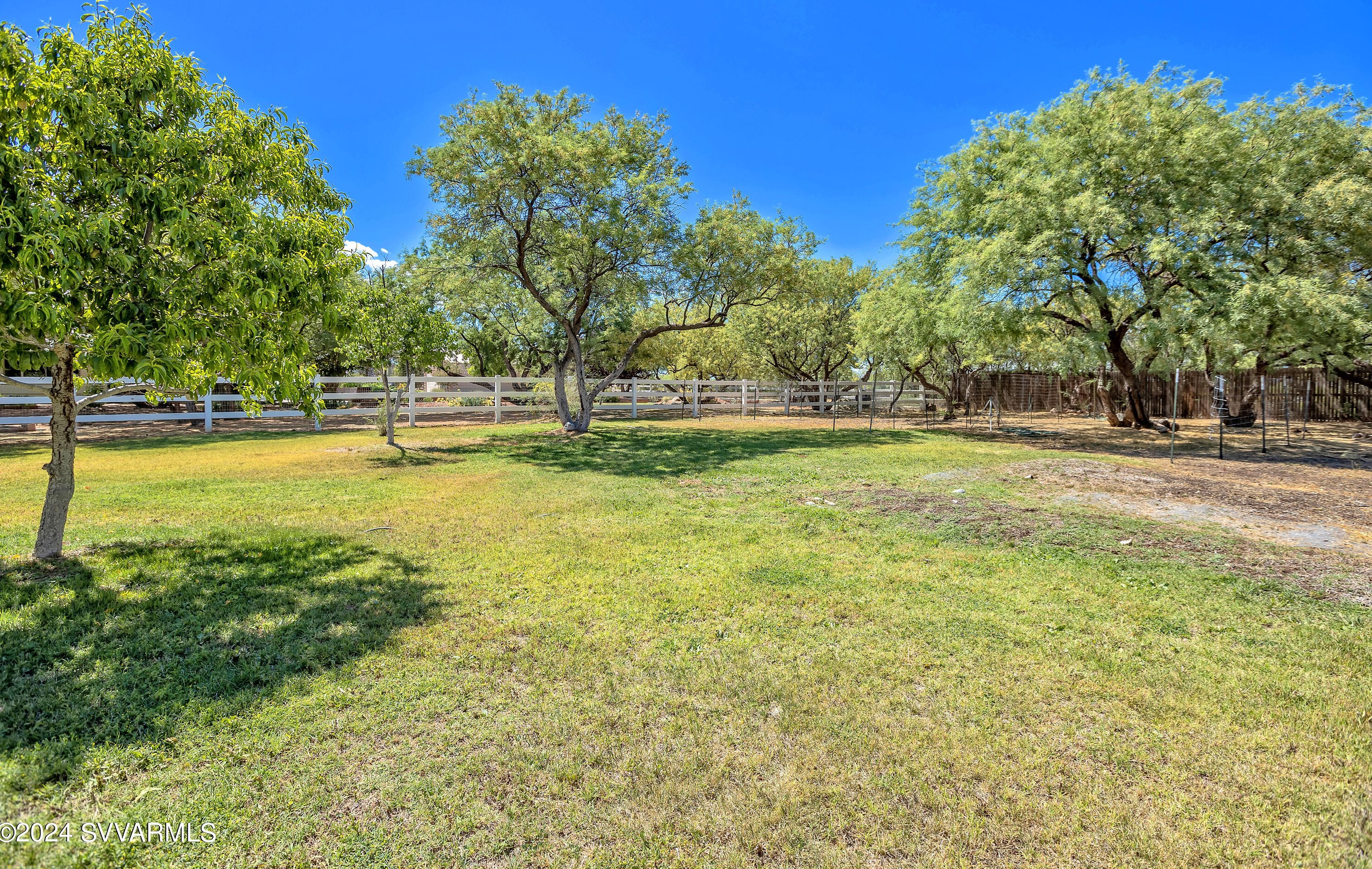 10760 Willow Dr, Cornville AZ  86325-5400 exterior