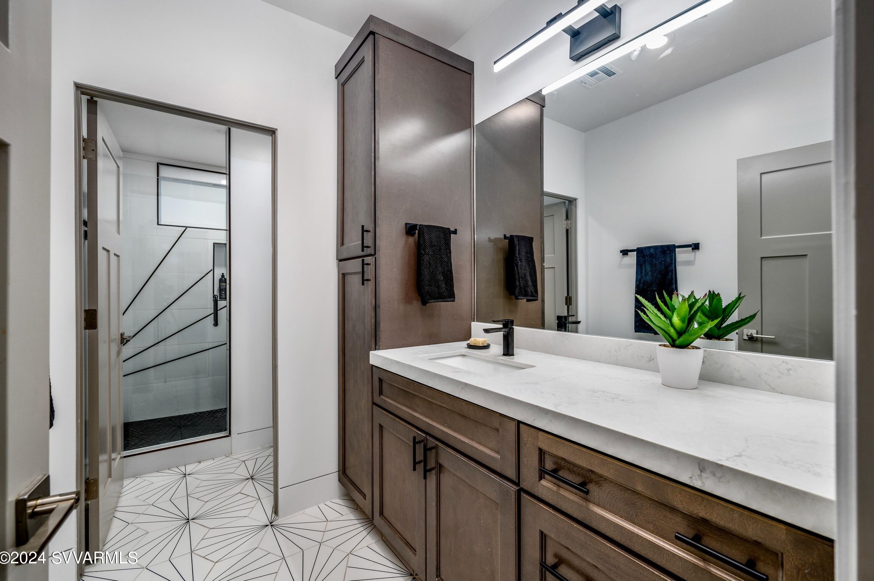 2620 Wolftrap Rd, Phoenix AZ 85087-8286 exterior