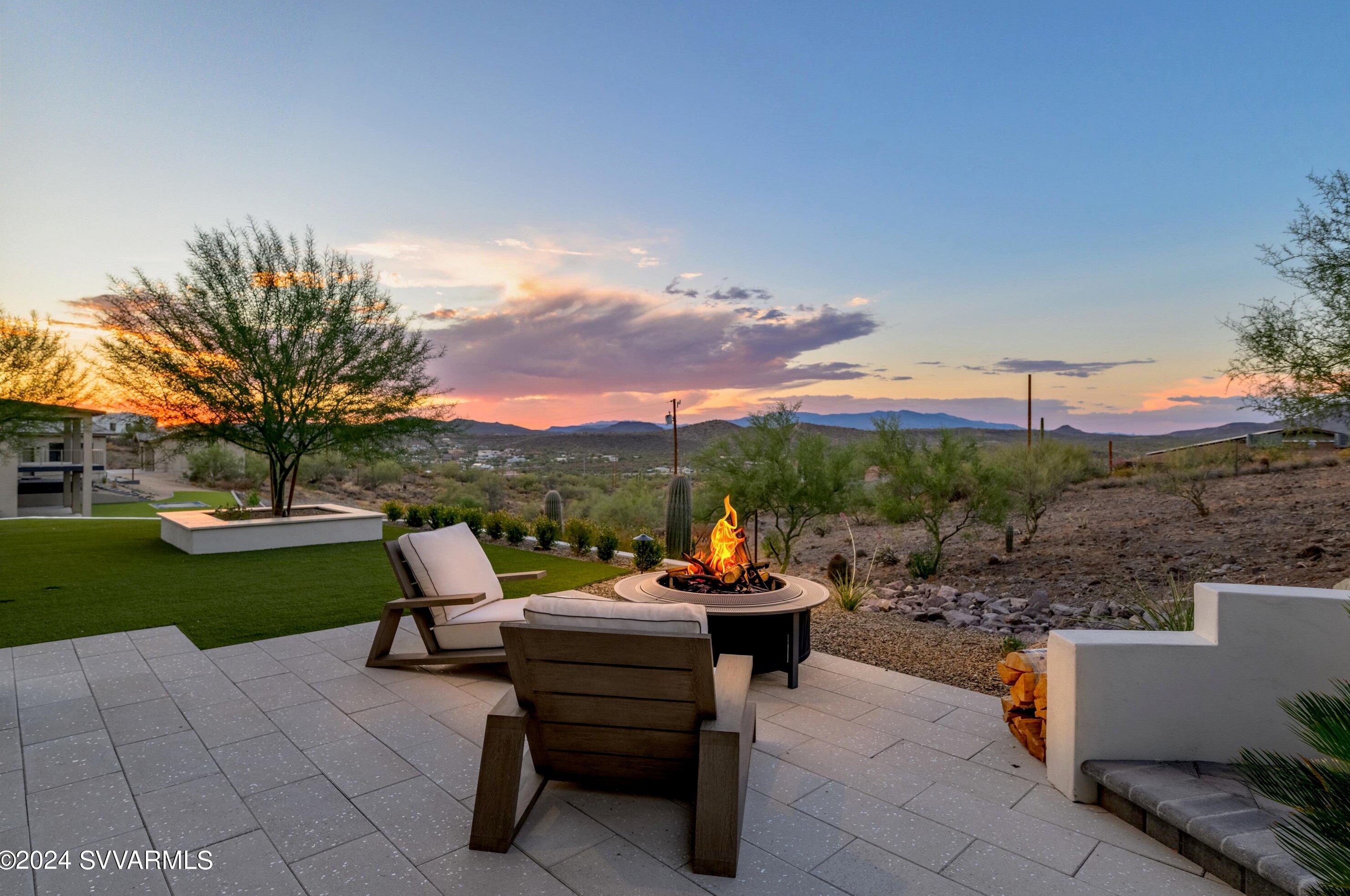 2620 Wolftrap Rd, Phoenix AZ 85087-8286 exterior