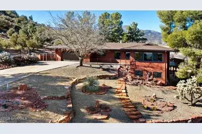 1368 S Saddleback Drive, Cottonwood, AZ 86326 - Photo 1