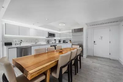 102 24 #1040, Miami Beach, FL 33139 - Photo 9