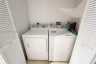 2600 E Hallandale, Hallandale, FL 33009 - Photo 15