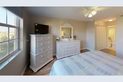 19701 E Country Club #5606, Aventura, FL 33180 - Photo 25