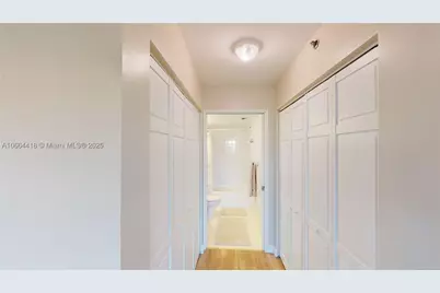 19701 E Country Club #5606, Aventura, FL 33180 - Photo 17