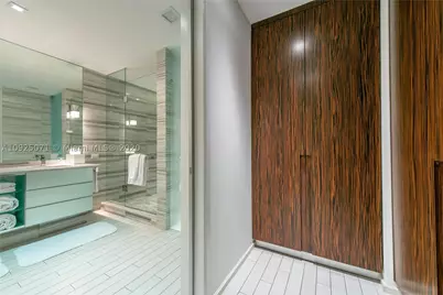 2201 Collins #828, Miami Beach, FL 33139 - Photo 13