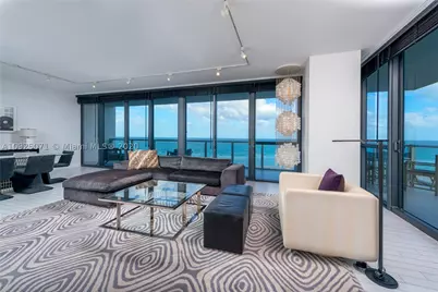 2201 Collins #828, Miami Beach, FL 33139 - Photo 3
