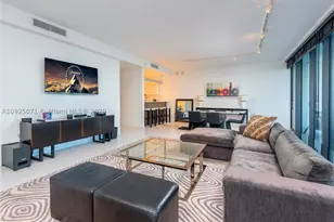 2201 Collins, Miami Beach, FL 33139 - Photo 23