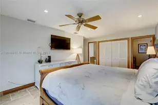 309 Oak, Hollywood, FL 33019 - Photo 37