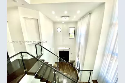 [Address not provided], Hollywood, FL 33019 - Photo 15