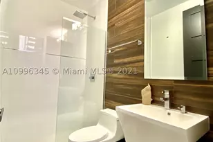 [Address not provided], Hollywood, FL 33019 - Photo 13