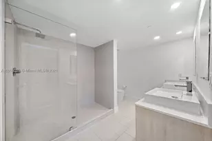 13800 Highland, North Miami Beach, FL 33181 - Photo 19