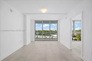 13800 Highland, North Miami Beach, FL 33181 - Photo 11