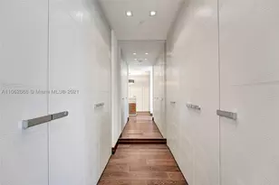17749 Collins, Sunny Isles Beach, FL 33160 - Photo 27