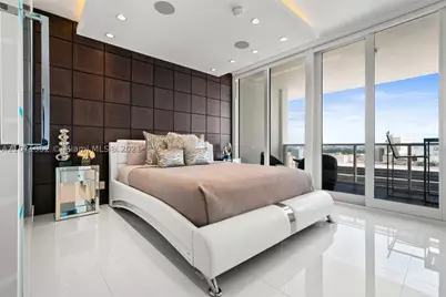 100 Lincoln #PH6, Miami Beach, FL 33139 - Photo 3