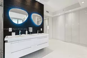 100 Lincoln, Miami Beach, FL 33139 - Photo 17