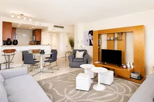 100 Lincoln, Miami Beach, FL 33139 - Photo 3