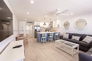 300 Oregon, Hollywood, FL 33019 - Photo 1