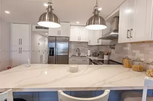 300 Oregon, Hollywood, FL 33019 - Photo 5