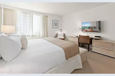 102 24th #915, Miami Beach, FL 33139 - Photo 7