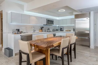 102 24th #915, Miami Beach, FL 33139 - Photo 15