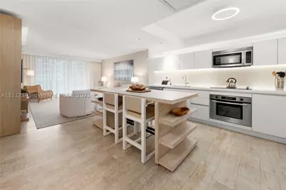 102 24th #1208, Miami Beach, FL 33139 - Photo 3
