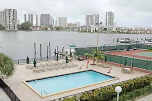 102 24th, Miami Beach, FL 33139 - Photo 7